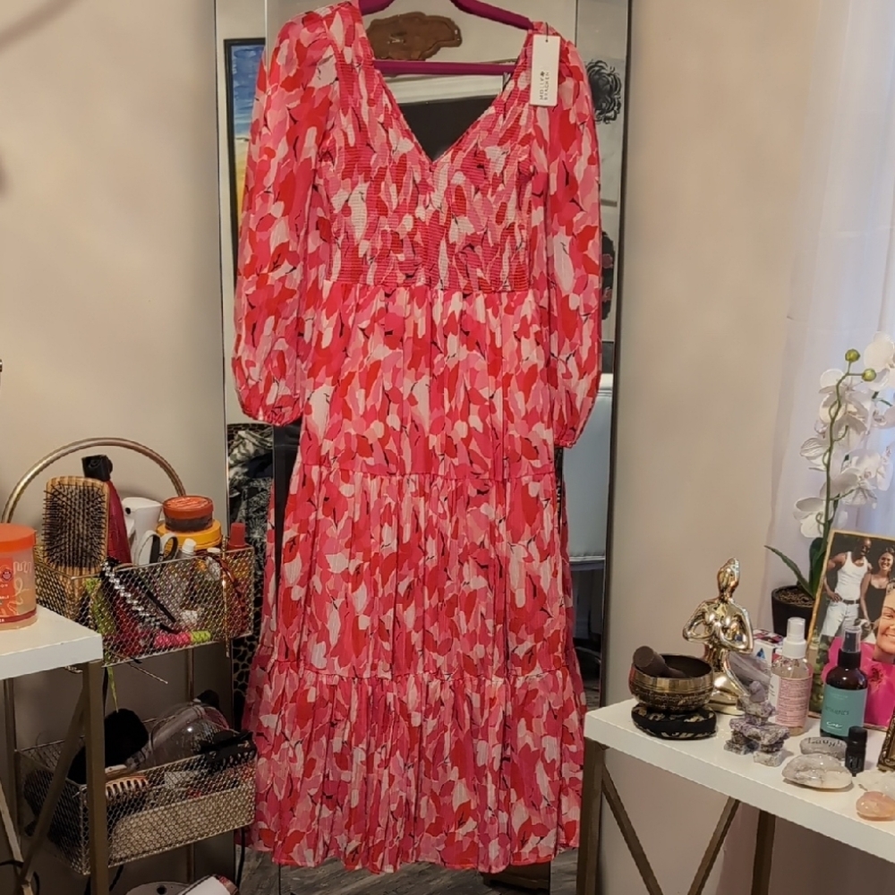 Molly Bracken Red and White V-Neck Bishop Sleeve Sundress